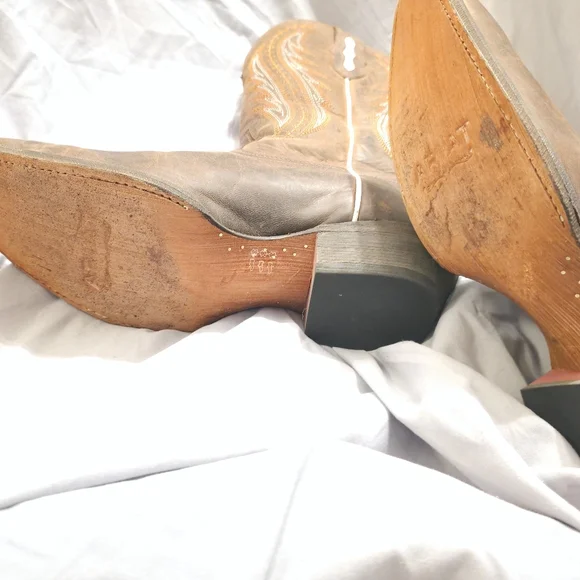 Ariat Western Cowboy Boots - Picture 6 of 7